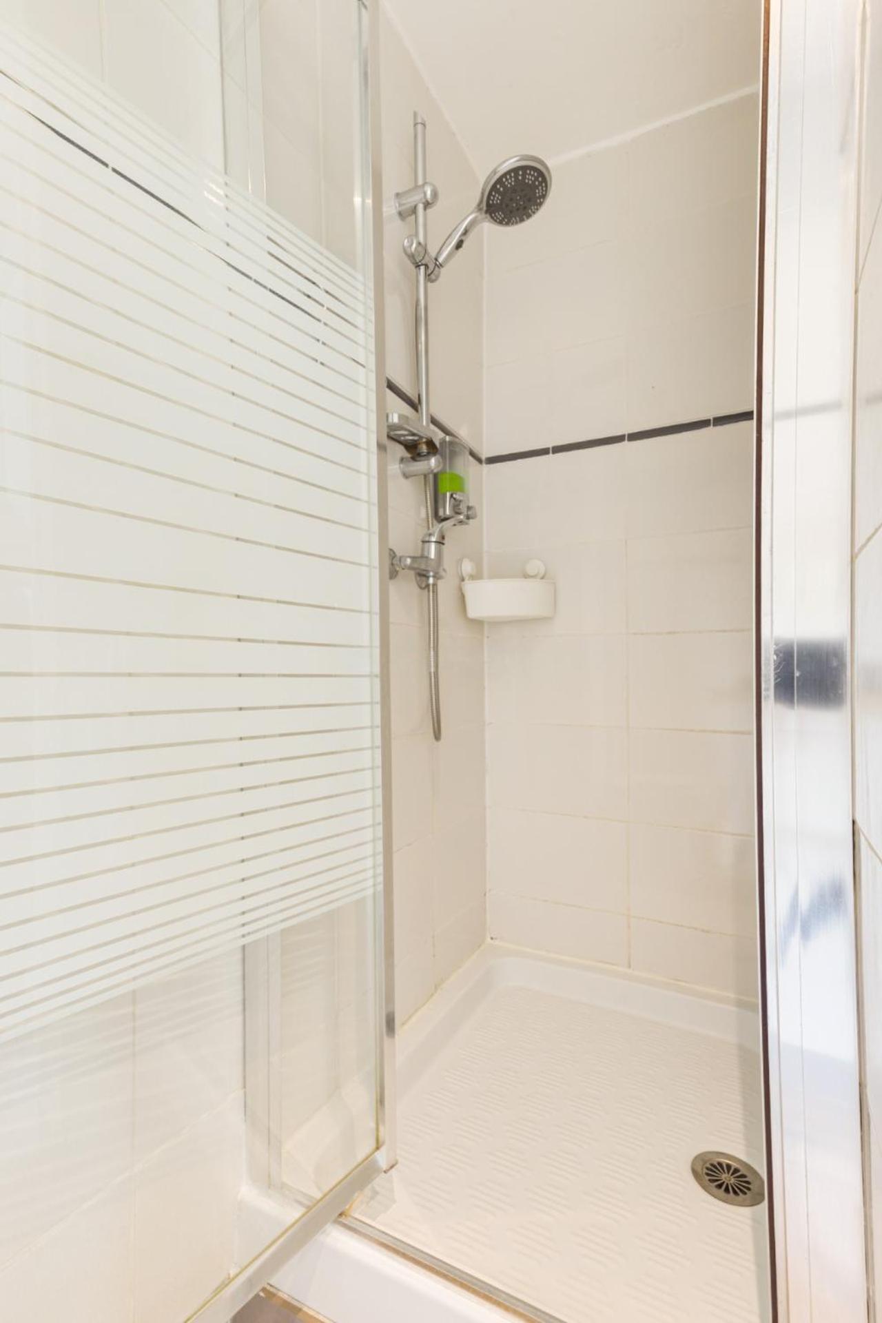 Studio Calme Proche Paris Avec Terrasse Privative Et Jacuzzi En Option Palaiseau Exterior foto